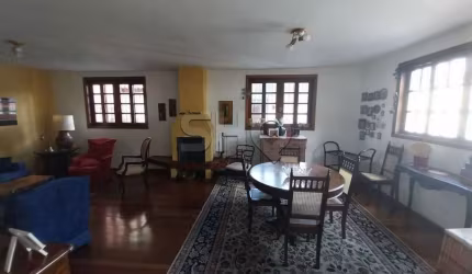 Casa com 3 quartos à venda na Rua Saramenha, 192, Sumaré, São Paulo por R$ 2.000.000