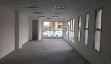 Sala comercial com 1 sala para alugar na Rua Lincoln Albuquerque, 259, Perdizes, São Paulo por R$ 3.600