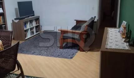 Apartamento com 2 quartos à venda na Rua Rabelo da Cruz, 125, Vila Nivi, São Paulo por R$ 351.000
