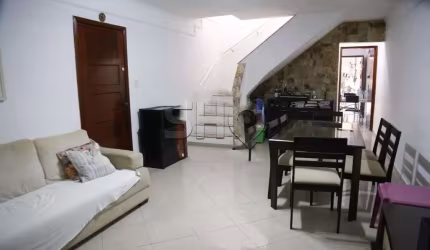 Casa com 3 quartos à venda na Rua Rudi Schaly, 126, Vila Fiat Lux, São Paulo por R$ 755.000