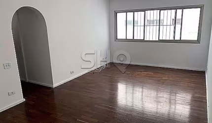 Apartamento com 3 quartos para alugar na Rua Eça de Queiroz, 288, Vila Mariana, São Paulo por R$ 4.500