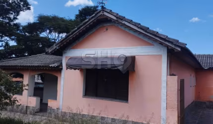 Casa com 3 quartos para alugar na Ítalo Adami, 2001, Vila Ursulina, Itaquaquecetuba por R$ 5.000
