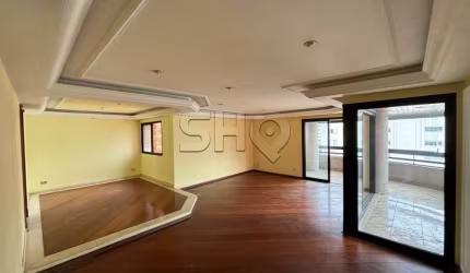 Apartamento com 4 quartos à venda na Rua Inhambú, 1069, Vila Uberabinha, São Paulo por R$ 2.900.000