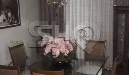 Casa com 4 quartos à venda na Rua Manoel Vieira da Cruz, 63, Horto Florestal, São Paulo por R$ 900.000