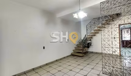 Casa com 2 quartos à venda na Rua Dardanelos, 64, Alto da Lapa, São Paulo por R$ 900.000