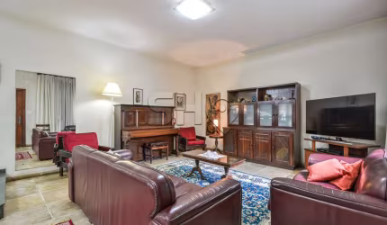 Casa com 3 quartos à venda na Avenida Doutor Arnaldo, 2437, Sumaré, São Paulo por R$ 1.950.000