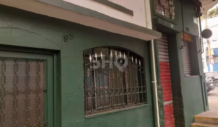 Casa com 2 quartos à venda na Rua Caraíbas, 95, Perdizes, São Paulo por R$ 905.000