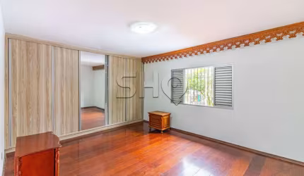 Casa com 3 quartos à venda na Rua General Góis Monteiro, 78, Sumarezinho, São Paulo por R$ 1.700.000