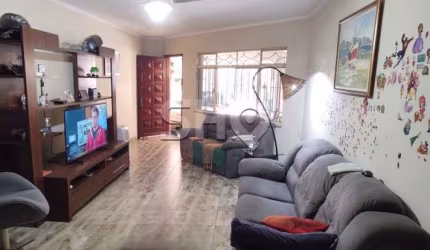 Casa com 3 quartos à venda na Pero de Campos, 30, Água Fria, São Paulo por R$ 650.000