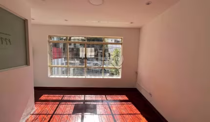 Casa comercial para alugar na Rua Doutor Paulo Vieira, 139, Sumaré, São Paulo por R$ 11.900