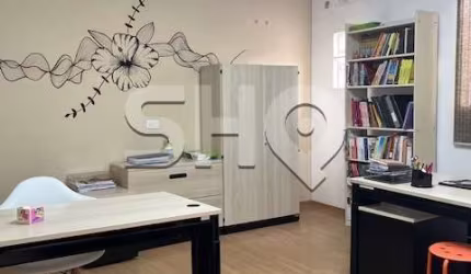 Casa comercial à venda na Rua Inhatium, 152, Alto de Pinheiros, São Paulo por R$ 2.800.000