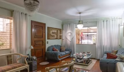 Casa com 3 quartos à venda na Rua Agariba, 98, Vila Romana, São Paulo por R$ 2.130.000