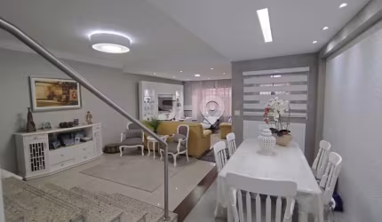 Casa com 3 quartos à venda na Rua Senhor do Monte, 30, Água Fria, São Paulo por R$ 1.350.000