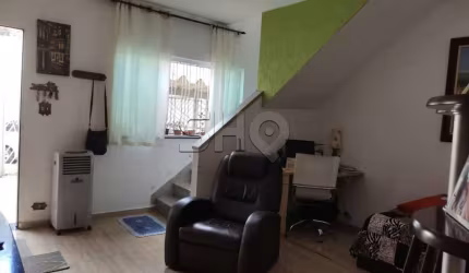 Casa com 2 quartos à venda na Rua José de Albuquerque Medeiros, 220, Água Fria, São Paulo por R$ 640.000