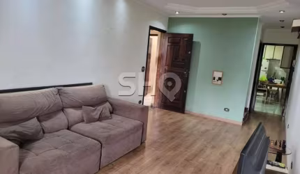 Casa com 3 quartos à venda na Rua Maria de Jesus Simões, 101, Vila Romero, São Paulo por R$ 749.000