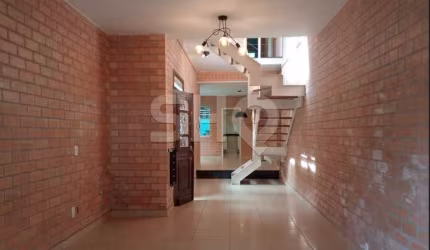 Casa com 3 quartos para alugar na Rua Francisco Bayardo, 92, Pompéia, São Paulo por R$ 7.950