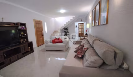 Casa com 4 quartos à venda na Rua Campo Comprido, 205, Vila Romero, São Paulo por R$ 950.000