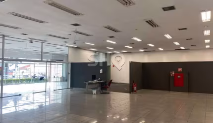 Prédio para alugar na Avenida General Ataliba Leonel, 2878, Parada Inglesa, São Paulo por R$ 70.000