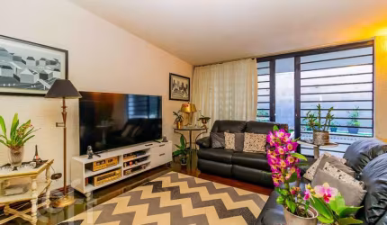 Casa em condomínio fechado com 4 quartos à venda na Rua Barão de Jaceguai, 499, Campo Belo, São Paulo por R$ 2.000.000