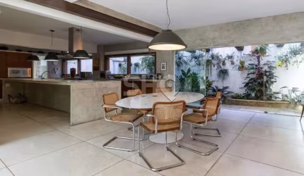 Casa com 4 quartos à venda na Rua Cardeal Cagliori, 52, Alto de Pinheiros, São Paulo por R$ 3.740.000