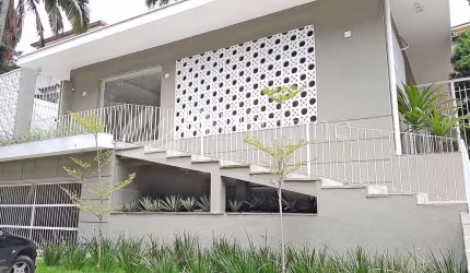 Casa com 10 quartos para alugar na Avenida Pacaembu, 1358, Pacaembu, São Paulo por R$ 25.000