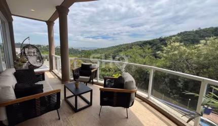 Casa em condomínio fechado com 5 quartos à venda na Alameda das Aroeiras, 361, Alphaville, Santana de Parnaíba por R$ 5.990.000