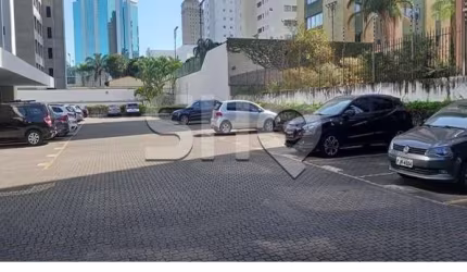 Sala comercial à venda na Avenida Arruda Botelho, 684, Alto de Pinheiros, São Paulo por R$ 2.800.000