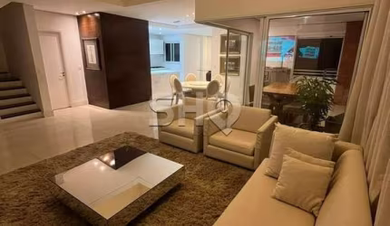 Apartamento com 3 quartos para alugar na Rua Cristiano Viana, 238, Cerqueira César, São Paulo por R$ 13.900