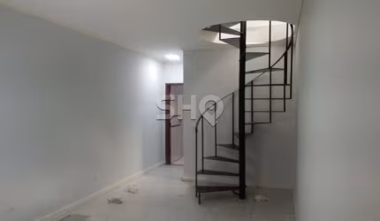 Casa com 4 quartos para alugar na Dolores Duran, 375, Vila Basileia, São Paulo por R$ 4.500