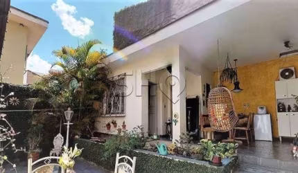 Casa com 5 quartos à venda na Rua Raul Devesa, 92, Perdizes, São Paulo por R$ 1.670.000