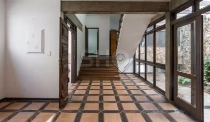 Casa com 5 quartos à venda na Praça Irmãos Karmann, 161, Sumaré, São Paulo por R$ 2.700.000