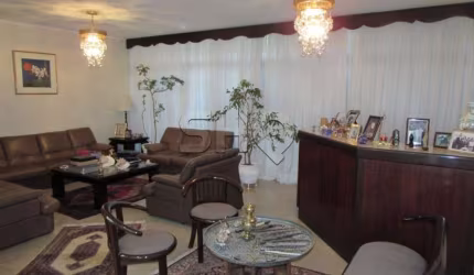 Casa com 4 quartos à venda na Rua Urbanizadora, 209, Sumaré, São Paulo por R$ 2.438.000