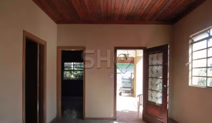 Casa com 4 quartos à venda na Rua Milton, 201, Parada Inglesa, São Paulo por R$ 700.000