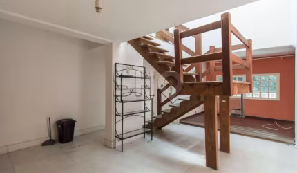 Casa com 3 quartos à venda na Rua Aimberê, 1982, Perdizes, São Paulo por R$ 1.700.000