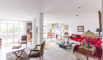 Casa com 3 quartos à venda na Rua Itacaranha, 129, Pacaembu, São Paulo por R$ 2.900.000