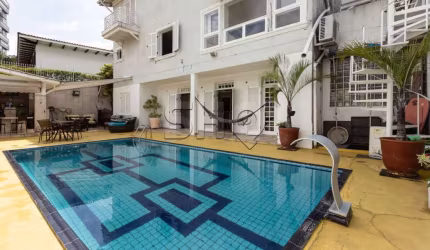 Casa com 6 quartos à venda na Rua Caramimuã, 48, Alto de Pinheiros, São Paulo por R$ 7.990.000