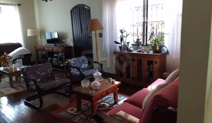 Casa com 3 quartos à venda na Rua Dom Macário, 149, Saúde, São Paulo por R$ 1.050.000