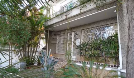 Casa comercial à venda na Rua Atibaia, 300, Pacaembu, São Paulo por R$ 2.800.000