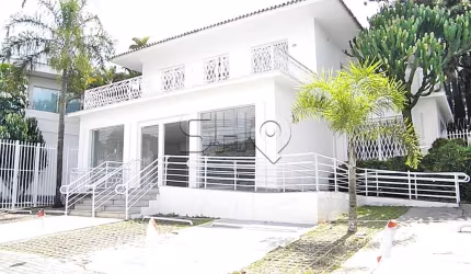 Casa comercial com 8 salas para alugar na Praça Charles Miller, 14, Pacaembu, São Paulo por R$ 52.000