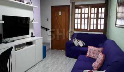 Casa com 2 quartos à venda na Rua Eduardo Nobre, 37, Vila Mazzei, São Paulo por R$ 330.000