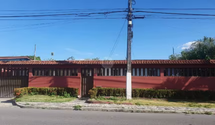 Casa a venda no bairro Parque 10, Manaus