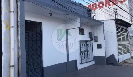 Prédio com 12 kitnets à venda no bairro São Geraldo, Manaus-AM