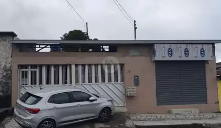 Casa com 3 quartos a venda zona norte de Manaus