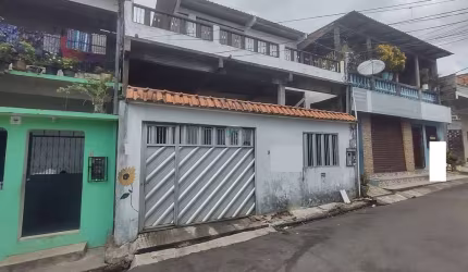 Casa com 7 quartos a venda no bairro Compensa, Manaus
