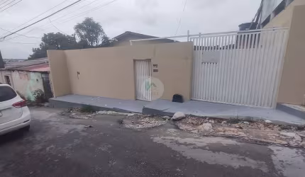 Casa a venda no bairro Coroado, Manaus