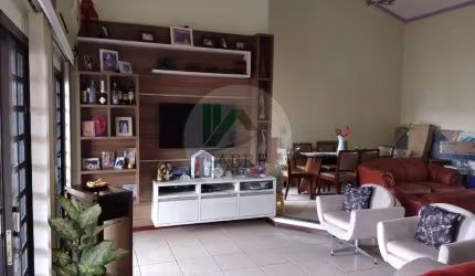 Casa 3 Quartos à venda no Jardim Encontro das Águas, bairro Dom Pedro, Manaus-AM