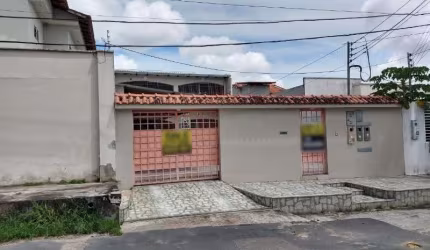 Casa 3 quartos à venda no bairro Parque 10, Manaus Amazonas