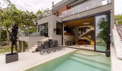 Casa com 6 quartos à venda na Avenida Nelson Luiz Veloso, 179, Prainha, Matinhos, 1100 m2 por R$ 19.000.000