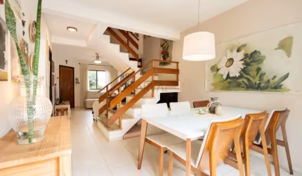 Casa com 3 quartos à venda na Rua Sargento Tadeu Czocher, 71, Uberaba, Curitiba, 159 m2 por R$ 750.000