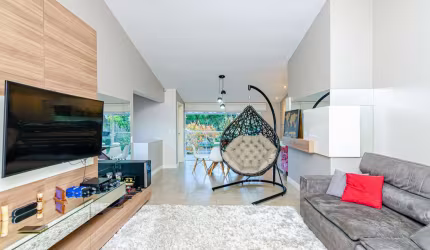Casa com 3 quartos à venda na Rua Cipriano Antônio Rigotto, 237, São Lourenço, Curitiba, 171 m2 por R$ 860.000